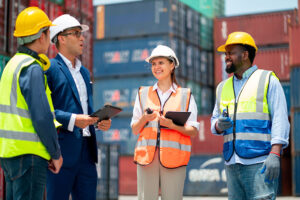 agentes aduanales se preparan con una estrategia aduanal